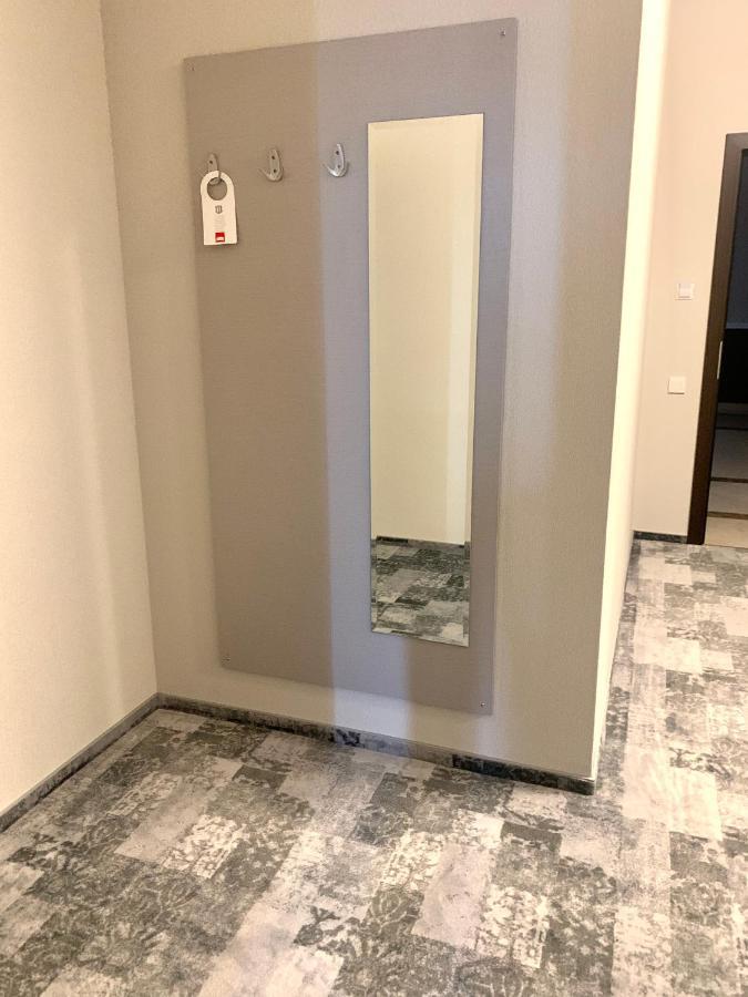Albert Hotel 플로이에슈티 외부 사진